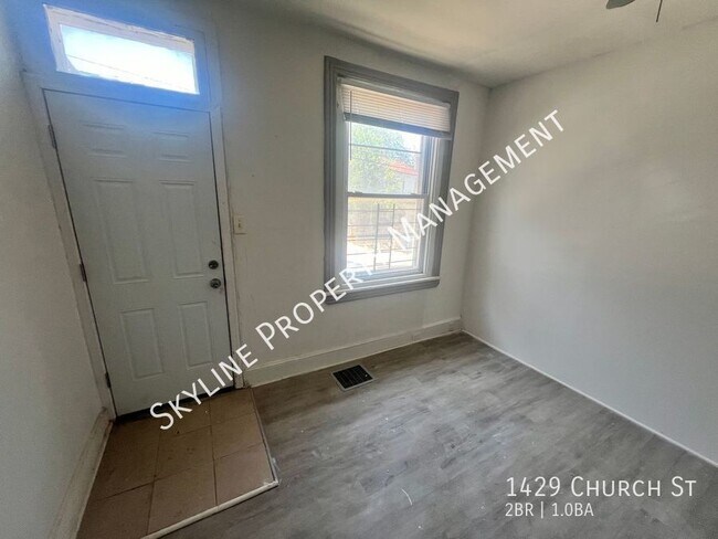 Building Photo - Renovated 2 Bedroom For Rent in Frankford!