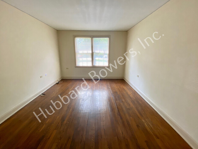 Building Photo - 4103 Devine St