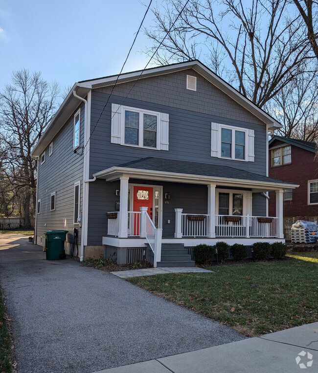 Building Photo - 436 Fairview Ave