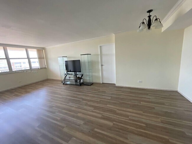 Foto del edificio - 250 174th St