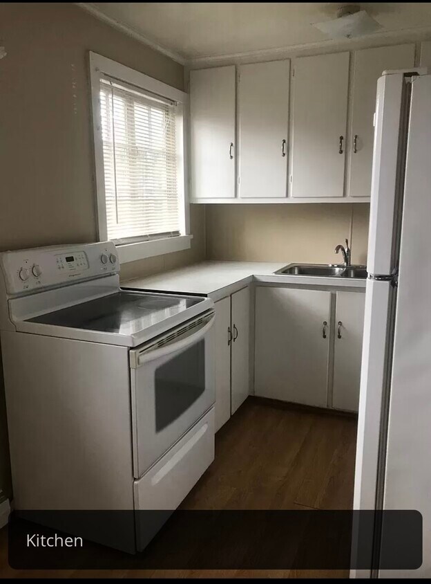 Kitchen - 262 West St