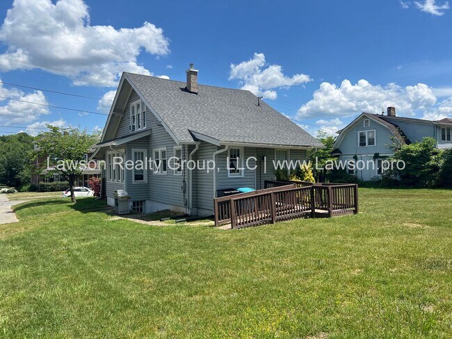 Foto del edificio - Beautiful House, Close to the Greenway and...