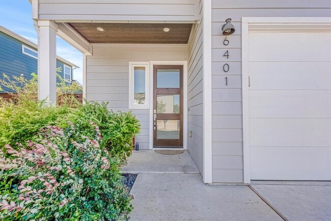 Building Photo - 6401 Keegans Dr