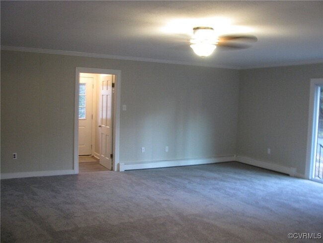 Building Photo - 4001 Hermitage Rd
