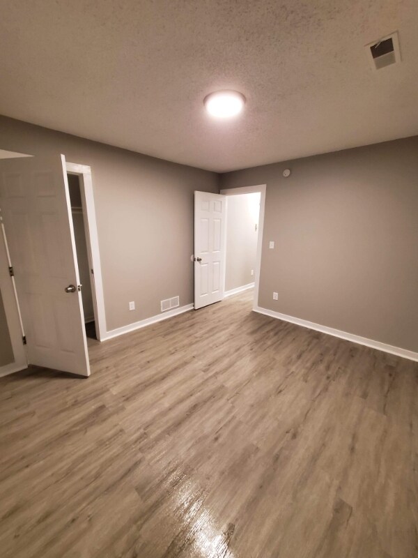 Foto del edificio - 7109 Orchard Ct