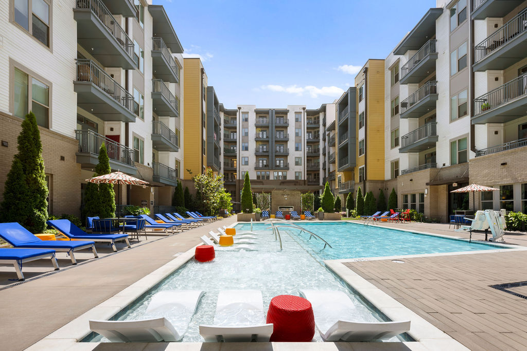 Primary Photo - Bradham at New Bern