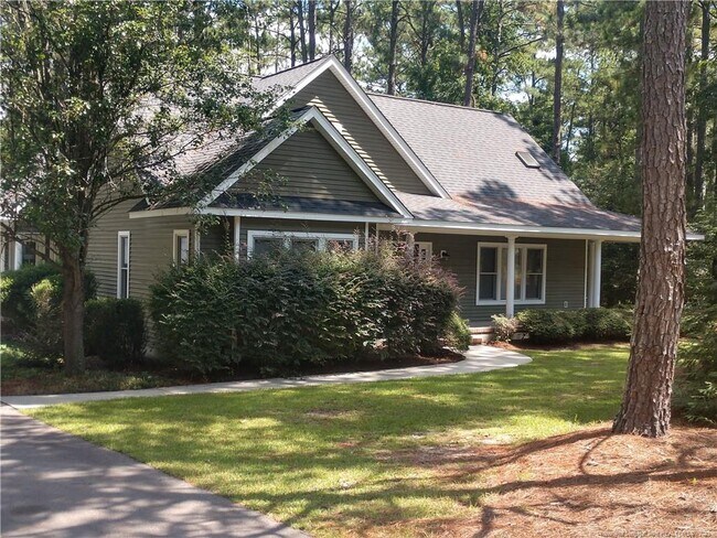 Building Photo - 1210 N Fort Bragg Rd