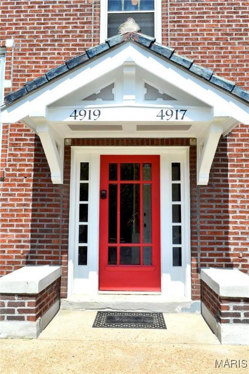 Building Photo - 4919 Murdoch Ave