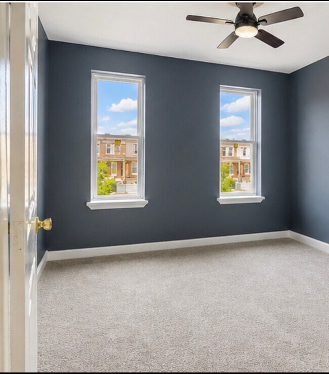 Foto del edificio - 1627 N Milton Ave