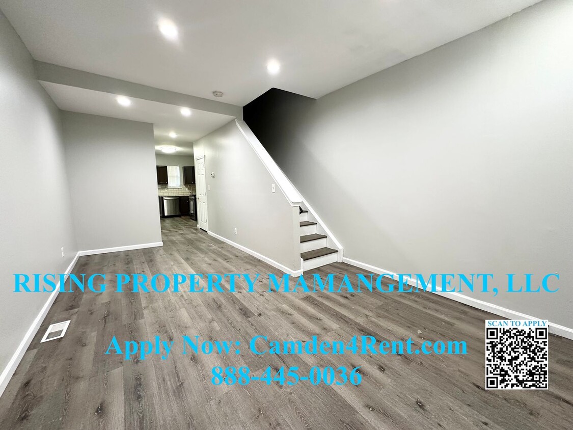 Primary Photo - Large Renovated 2 Bedroom 1.5 Bathroom hom...