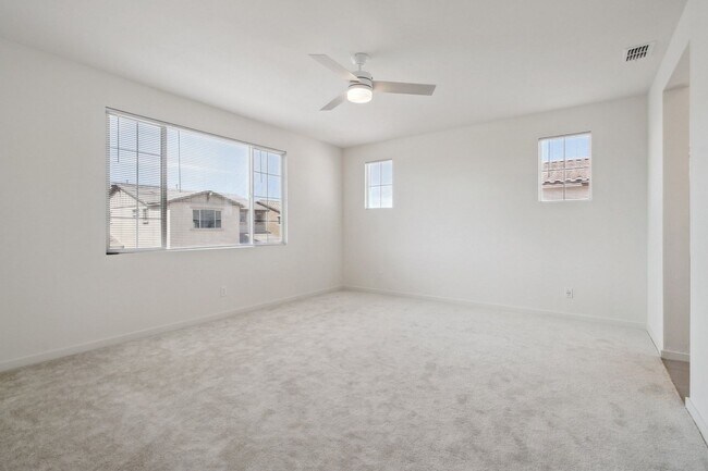 Foto del edificio - 5 Bedroom single family home in Queen Creek