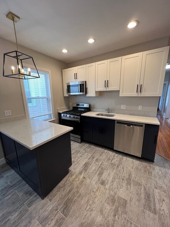 24 Buttonwood St Unit 1, Boston, MA 02125 24 Buttonwood St Boston, MA