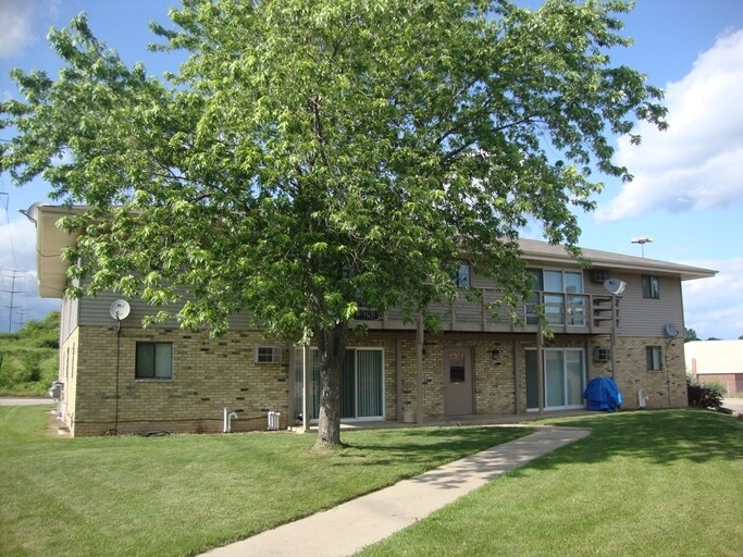 Primary Photo - 8341 W Northridge Ct