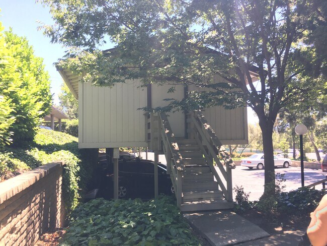 Extra storage space near parking - 1443 Marchbanks Dr