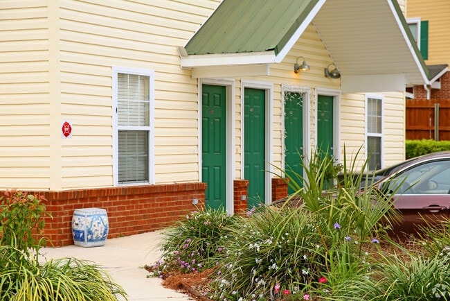 Camina hasta FSU - 990 W Brevard St