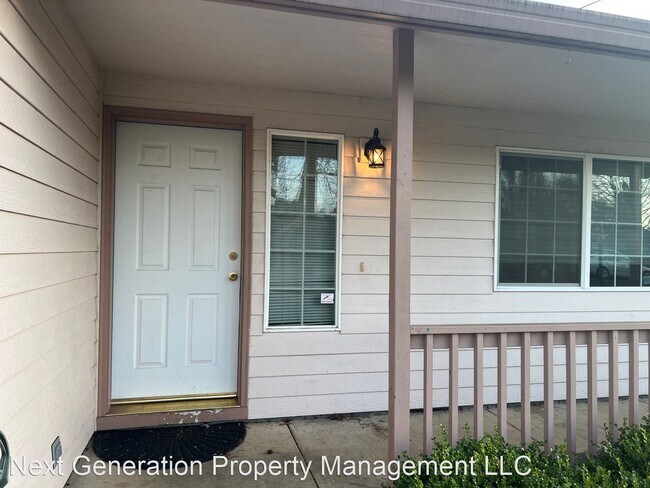 Building Photo - 3 br, 2 bath House - 4013 Forsythia St.