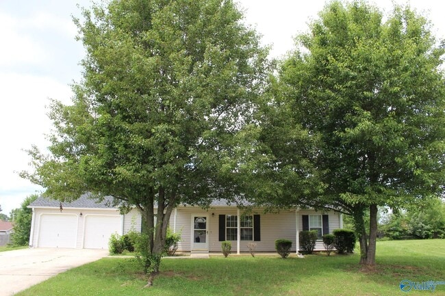Building Photo - 155 Fox Chase Trail