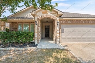 Building Photo - 5816 Markham Dr