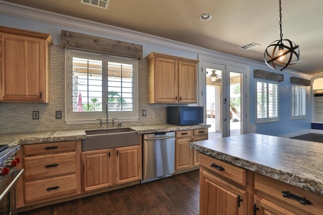 Foto del edificio - 36269 W Cartegna Ln