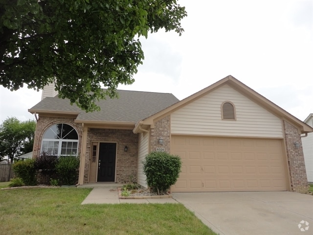 Building Photo - 6526 Sparrowood Dr