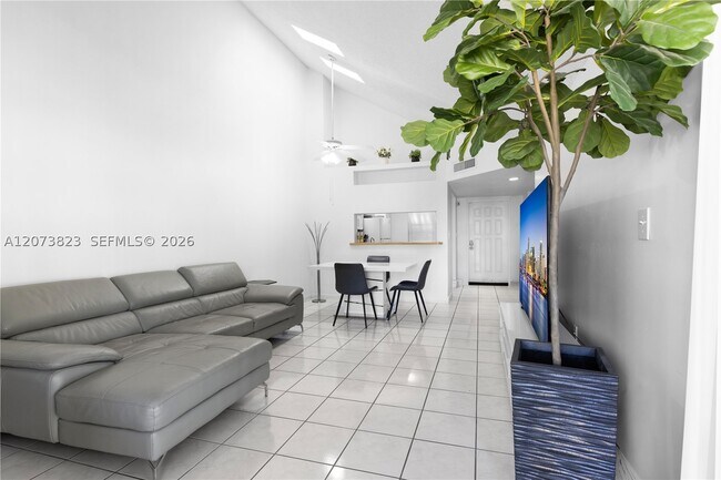 Building Photo - 12990 SW 88th Ln