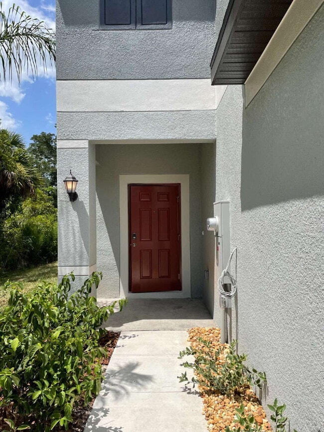 Photo - 23213 Willow Glen Way, Lutz, FL 33549 Townhome