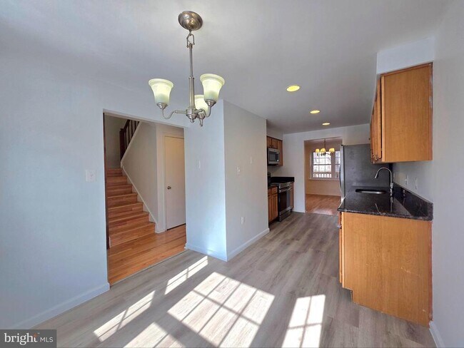 Foto del edificio - 2520 Doverhill Ct