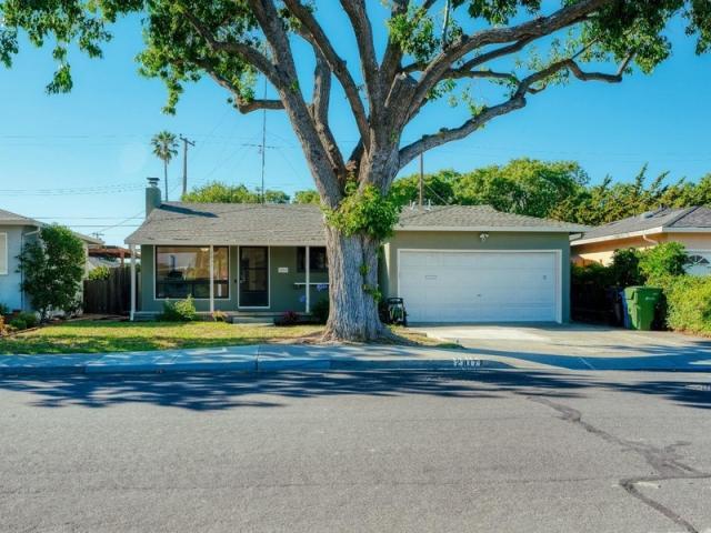 Foto del edificio - 3 bedroom in Santa Clara CA 95051