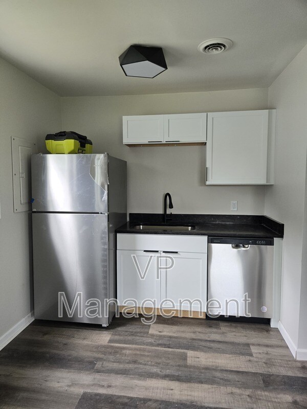 Foto del edificio - 7425 Oak St
