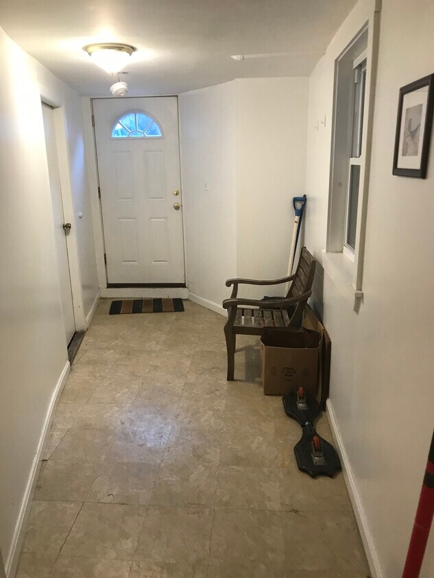 Foto principal - 92 Inman St