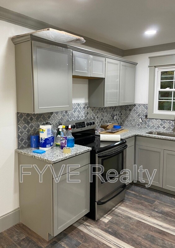 Foto del edificio - 5401 Avebury Ln