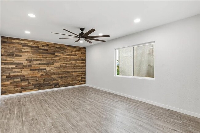 Foto del edificio - 4119 N 10th Pl