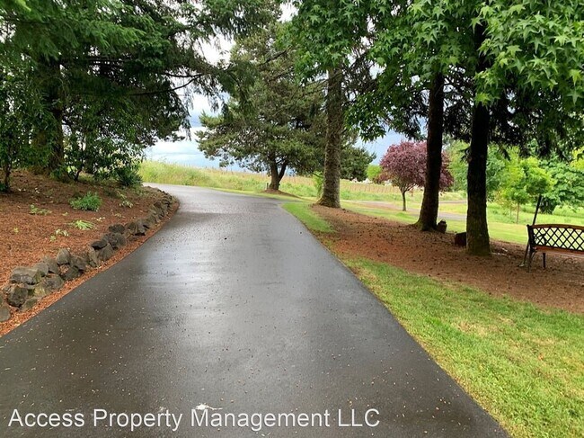 Foto del edificio - 3 br, 2 bath House - 21920 SW Chapman Rd