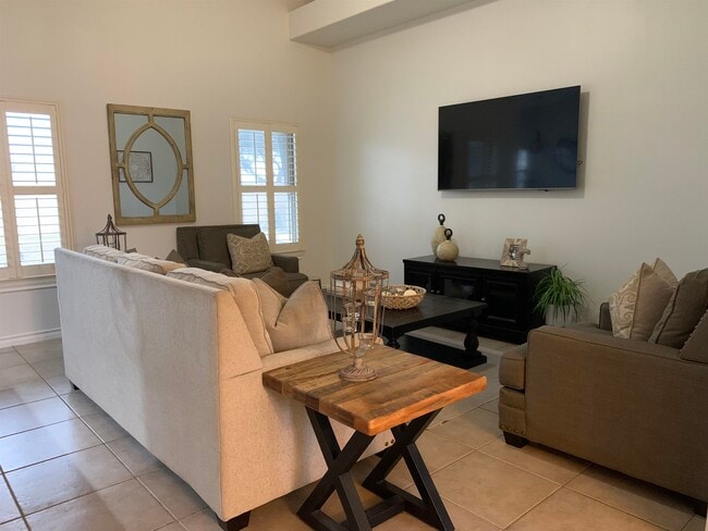 Foto del edificio - 307 Michoacan Loop