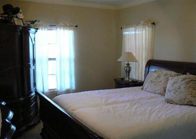 Foto del edificio - 924 Greystone Blvd