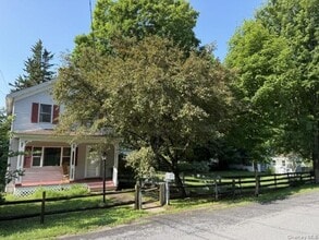 Building Photo - 30 Fisk St