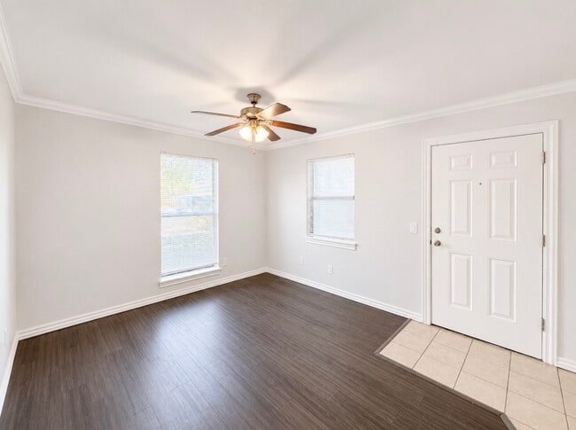 Building Photo - Sienna Ridge