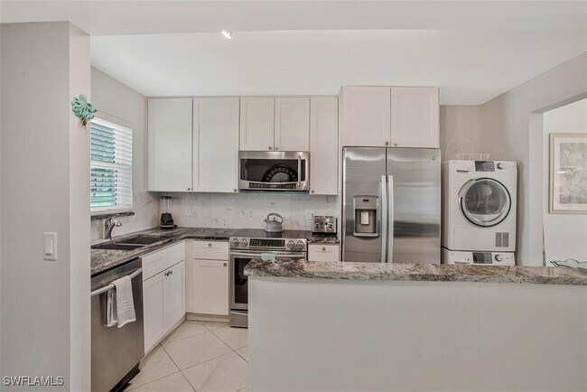 Foto del edificio - 4380 27th Ct SW