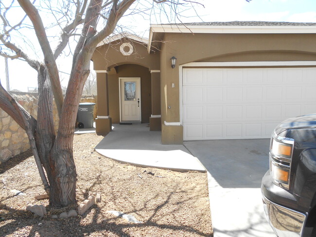 Building Photo - 14312 Pancho Gonzalez Ct