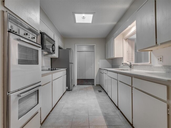 Foto del edificio - 2530 NW 62nd St