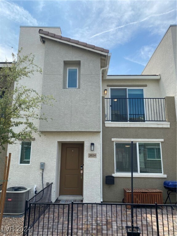 Foto principal - 2624 Blazing Blue Ave