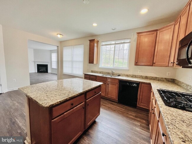 Building Photo - 38 Carriage Hill Dr