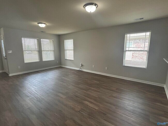 Foto del edificio - 133 Pitts Griffin Drive