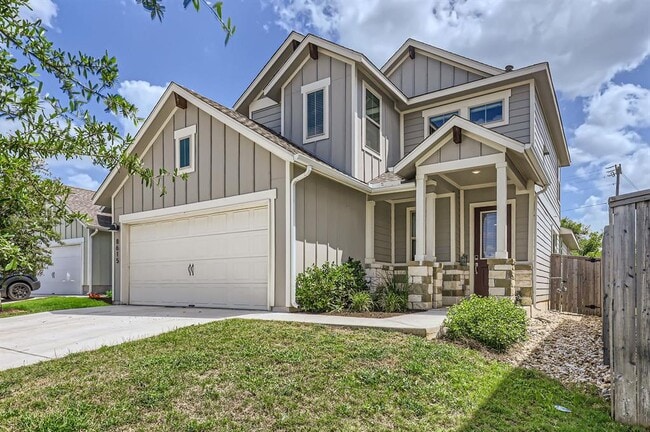 Building Photo - 8615 McKamy Dr