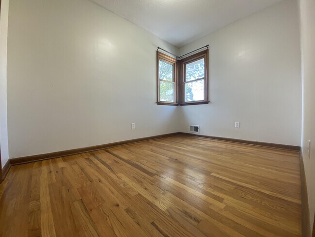 Foto del edificio - 1863-17 1/2 17 1/2 St NW