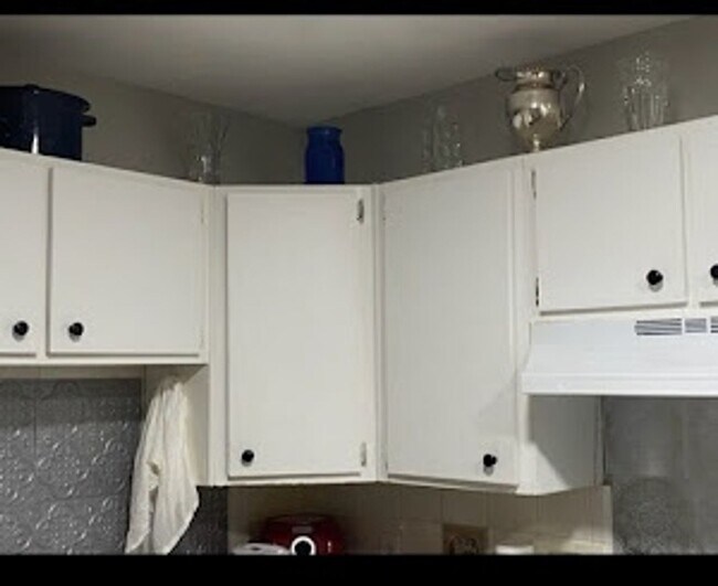 Foto del edificio - Charming 2BR Duplex in Surprise