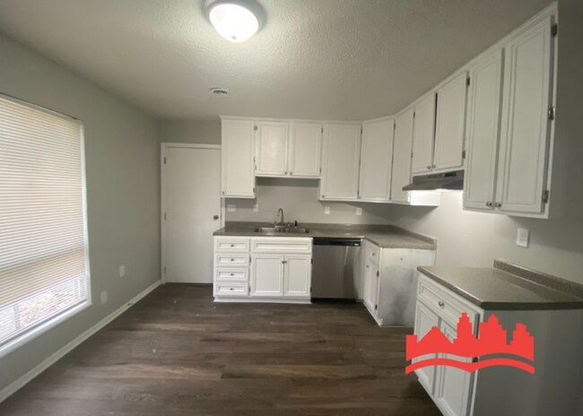 Building Photo - 5144 Breckenwood Dr