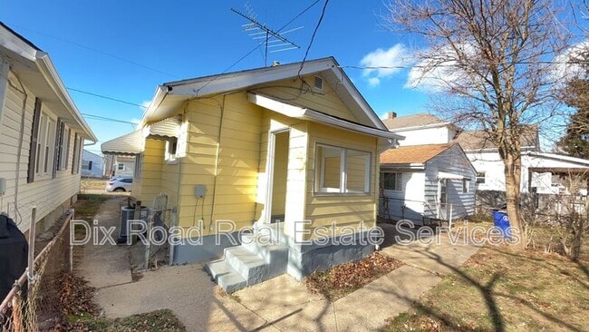 Building Photo - 306 Hudson Ave