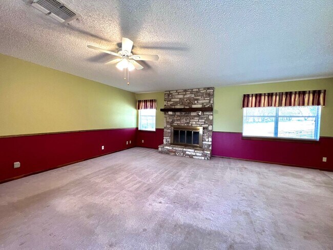 Foto del edificio - Comfortable 3/2 Home