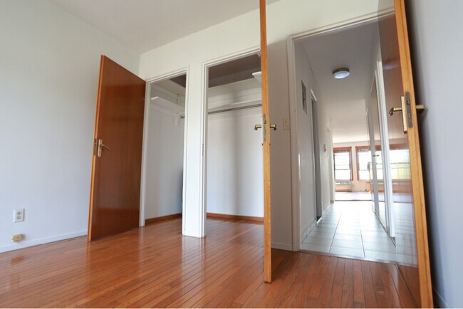 Foto del edificio - 385 Douglass St